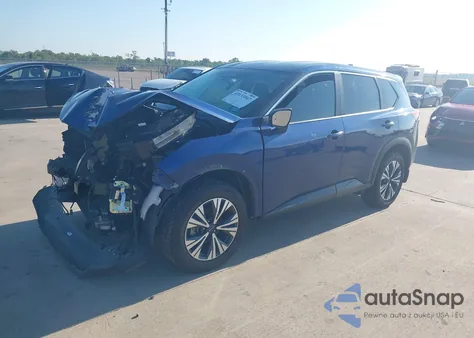 2022 Nissan Rogue Sv z USA, uszkodzony, nr VIN 5N1BT3BA3NC697513